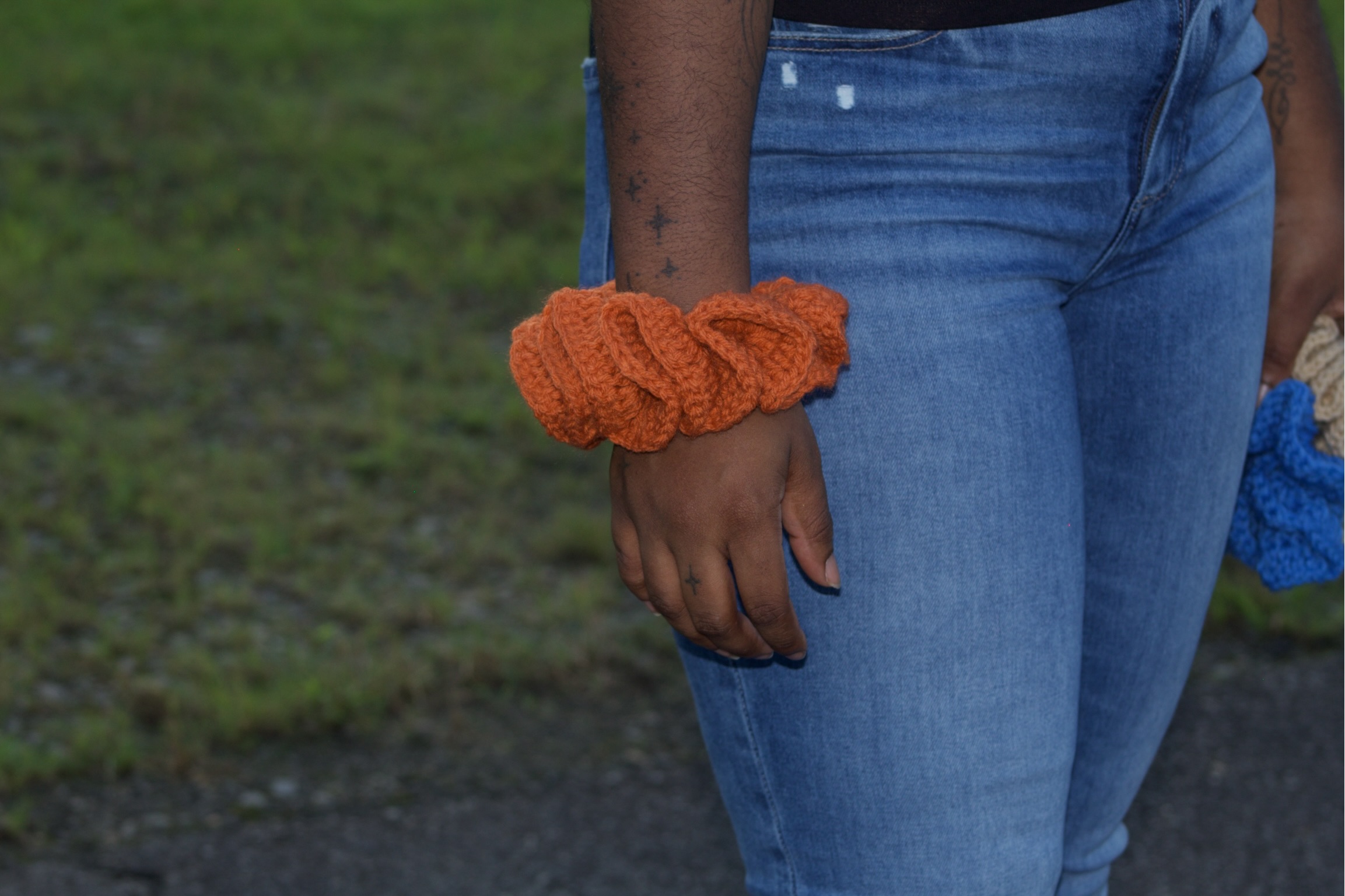 Orange scrunchie view